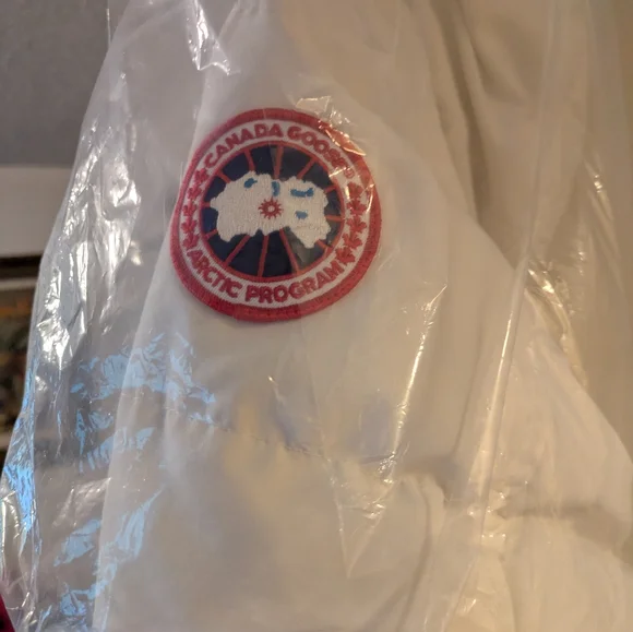 Canada Goose white Shelburne parka xl - Picture 2 of 10